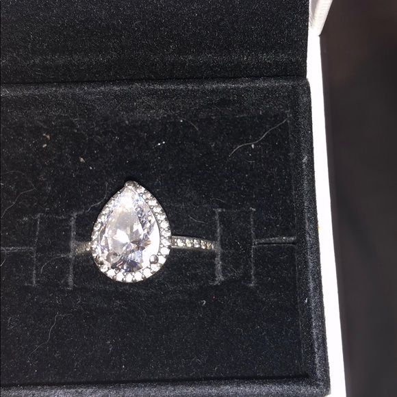 PANDORA Ring - Picture 2 of 7